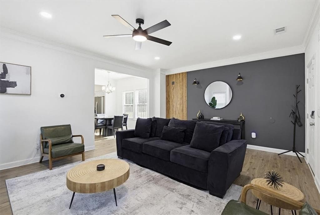 4 bedroom, 3 bathroom, 1,663 sq ft single family residence for sale at 1967 Detroit Avenue, Atlanta, GA 30314 — photo 7
