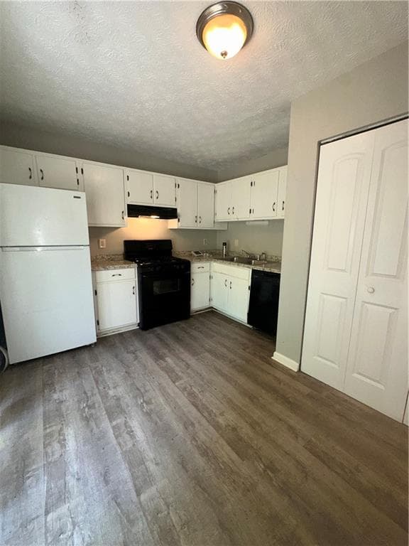 2 bedroom, 2 bathroom, 976 sq ft townhouse for sale at 358 Pin Oak Court, Marietta, GA 30008 — photo 10