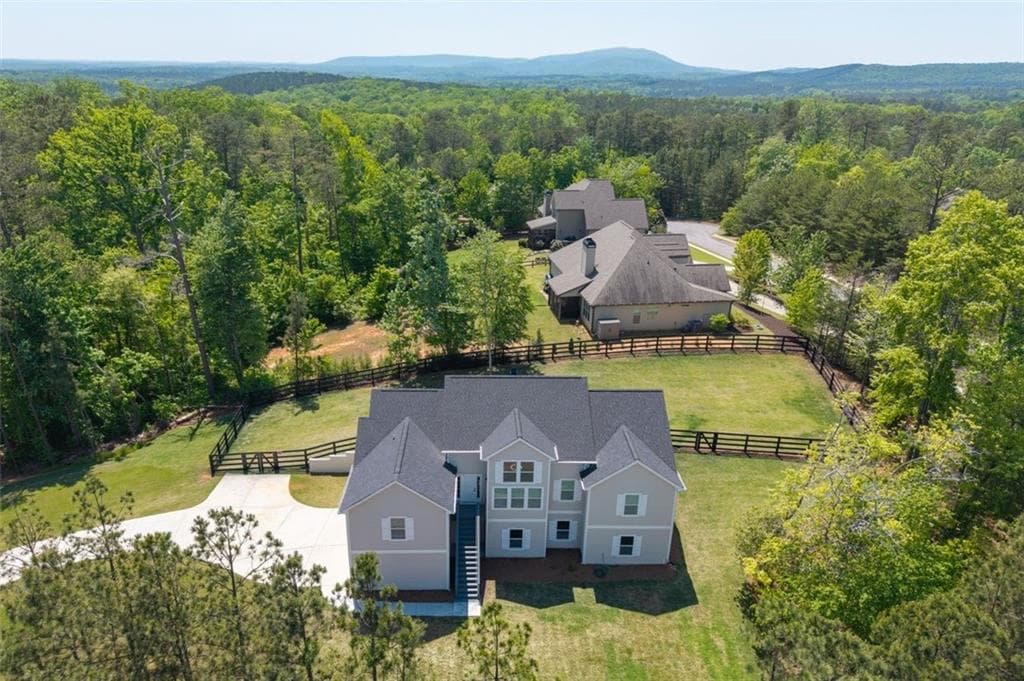 4 bedroom, 3 bathroom, 2,370 sq ft single family residence for sale at 939 Whistler Lane, Canton, GA 30114 — photo 5
