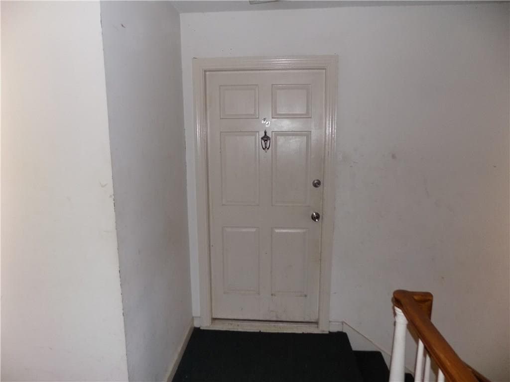 3 bedroom, 2 bathroom, 1,724 sq ft condominium for sale at 94 Rue Fontaine, Lithonia, GA 30038 — photo 2