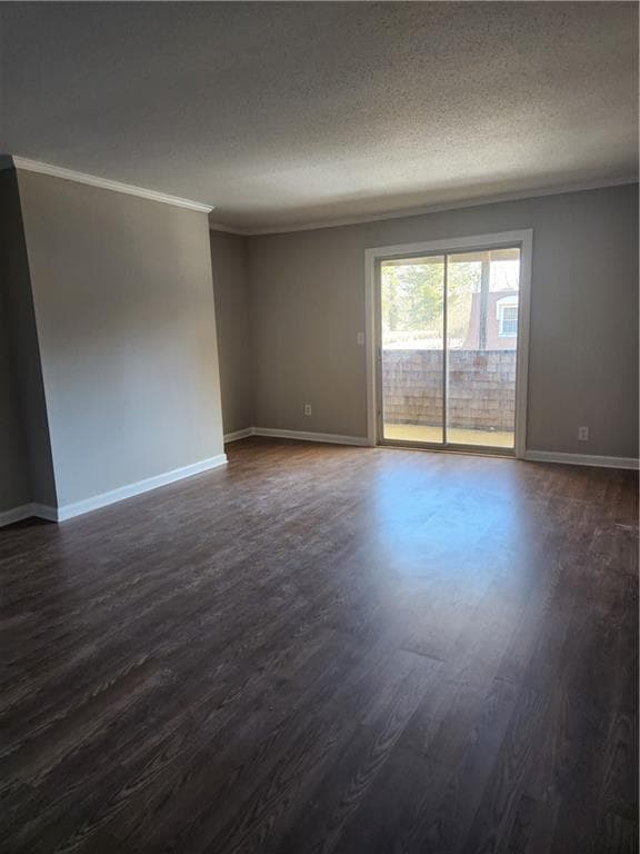 3 bedroom, 2 bathroom, 1,724 sq ft condominium for sale at 94 Rue Fontaine, Lithonia, GA 30038 — photo 5