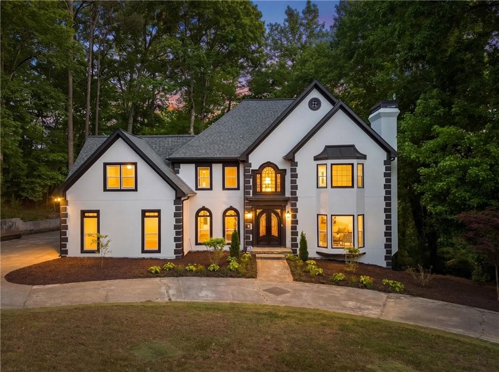7 bedroom, 7 bathroom, 6,844 sq ft single family residence sold at 2960 Coles Way, Atlanta, GA 30350