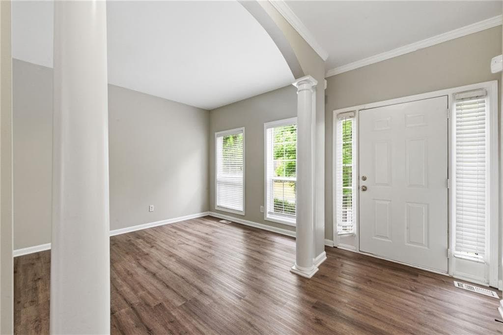 4 bedroom, 4 bathroom, 3,800 sq ft single family residence for sale at 3890 Brentview Place, Kennesaw, GA 30144 — photo 7