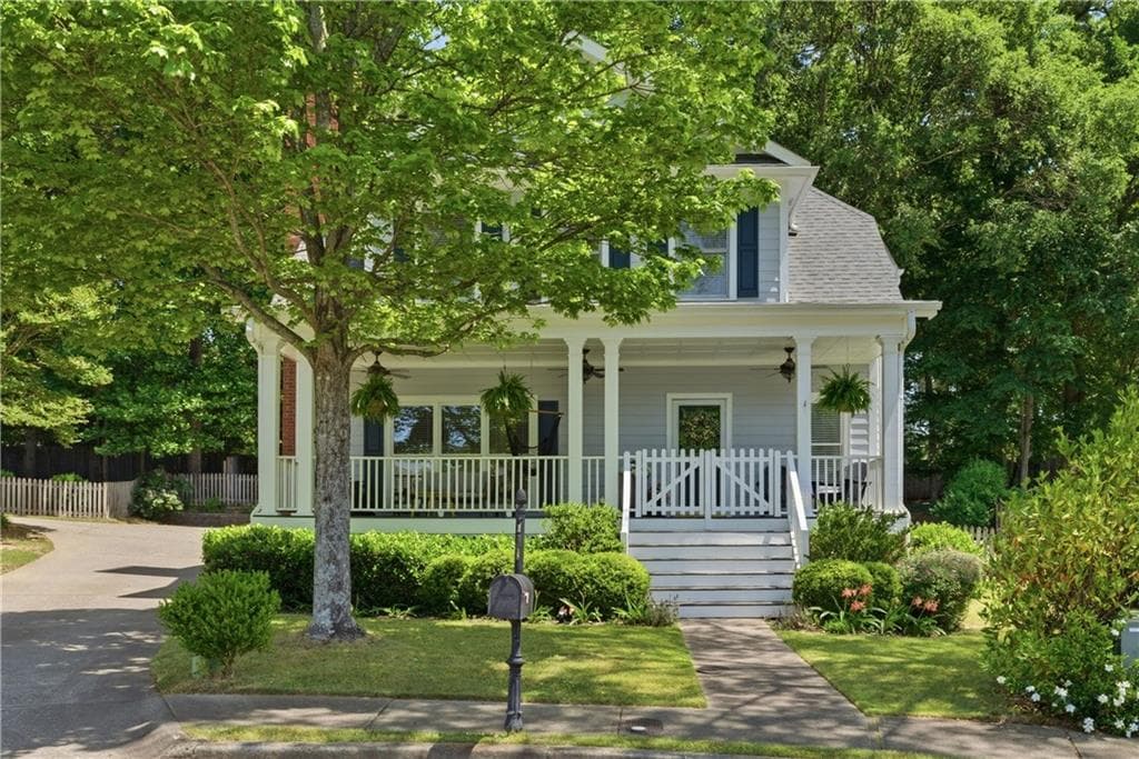 2139 Mauldin St NW, Atlanta, GA 30318 — most recent listing photo