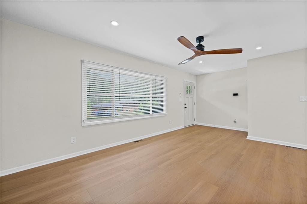 3 bedroom, 2 bathroom, 1,434 sq ft single family residence for sale at 3191 Gay Drive, Decatur, GA 30032 — photo 9