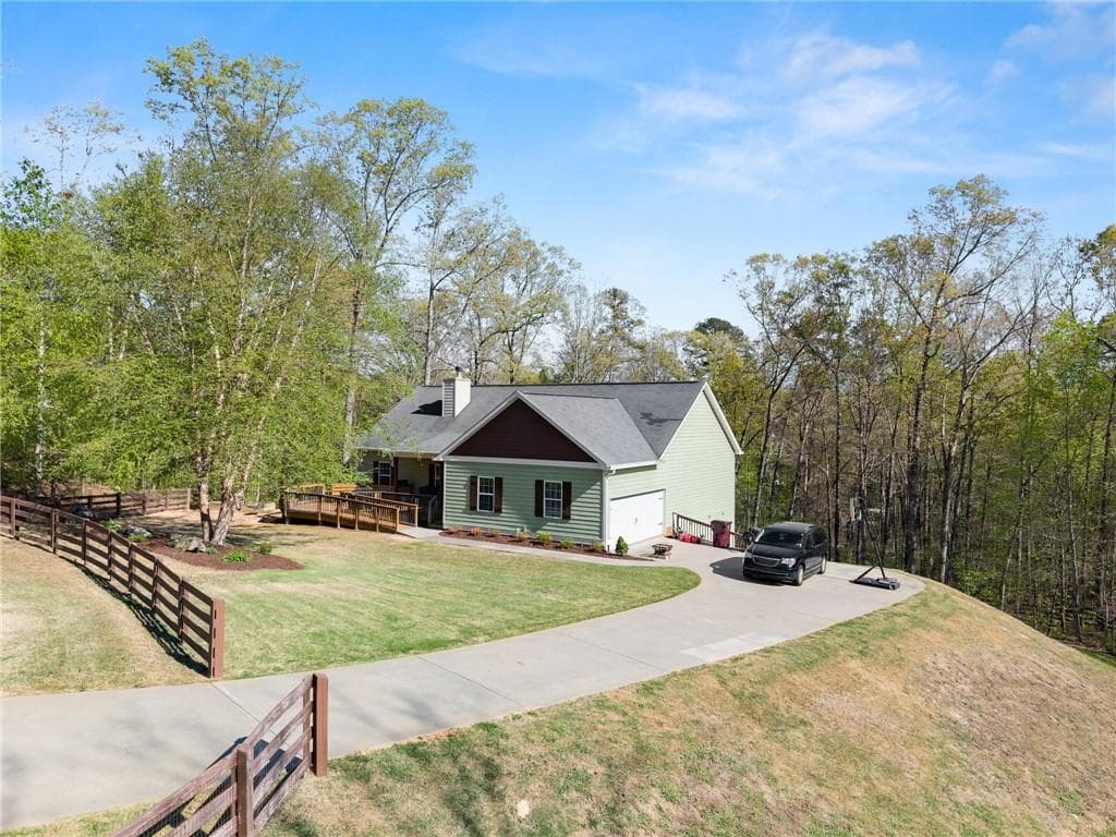 5 bedroom, 4 bathroom, 3,640 sq ft single family residence for sale at 334 Old White Oak Trail, Dawsonville, GA 30534 — photo 7