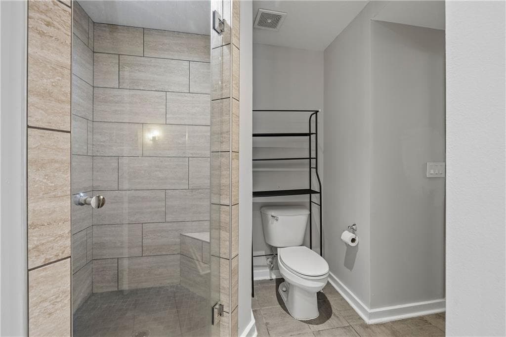 1 bedroom, 1 bathroom, 775 sq ft condominium for sale at 800 Peachtree Street 1517, Atlanta, GA 30308 — photo 8