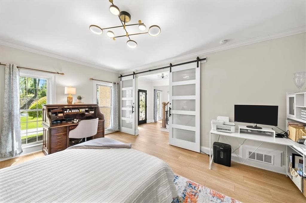 4 bedroom, 4 bathroom, 3,450 sq ft single family residence under contract at 4101 Thunderbird Drive, Marietta, GA 30067 — photo 8