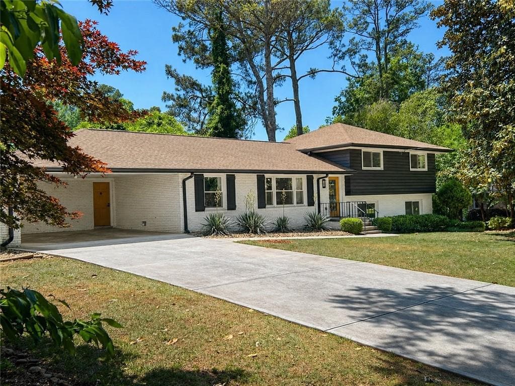 5 bedroom, 3 bathroom, 2,629 sq ft single family residence sold at 3181 Louden Drive, Atlanta, GA 30345