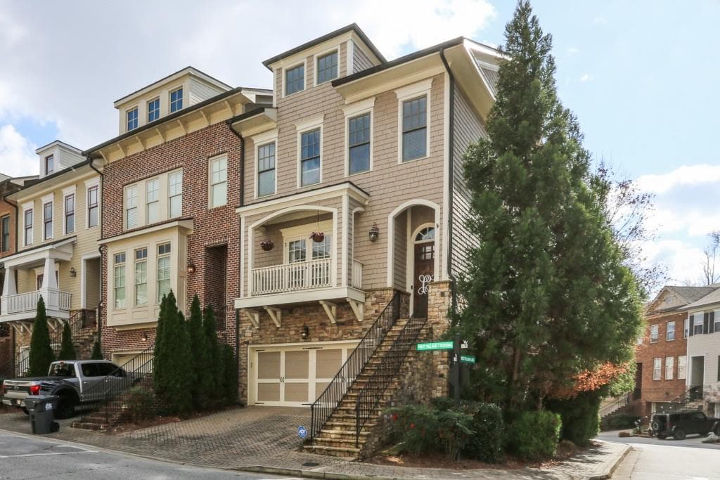 2114 W Village Crossing, Smyrna, GA 30080 — most recent listing photo
