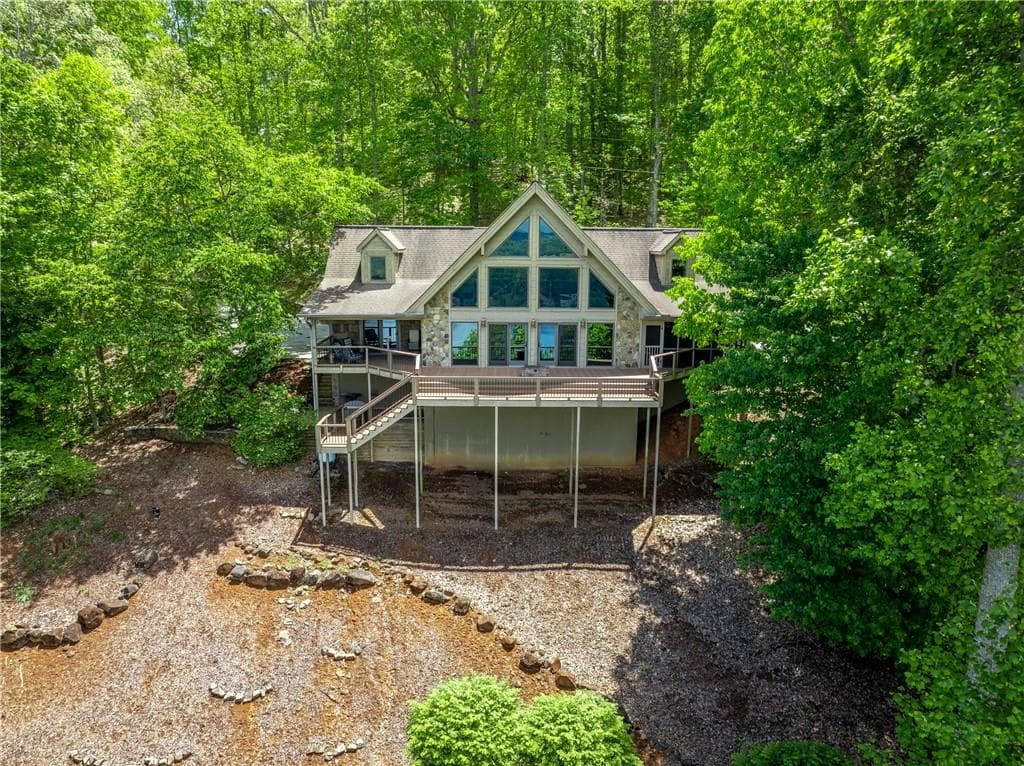 4 bedroom, 4 bathroom, 3,136 sq ft single family residence for sale at 928 Kirkland Drive, Hiawassee, GA 30546 — photo 5
