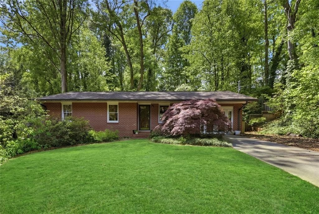 744 Bonnie Dell Drive, Marietta, GA 30062 — most recent listing photo