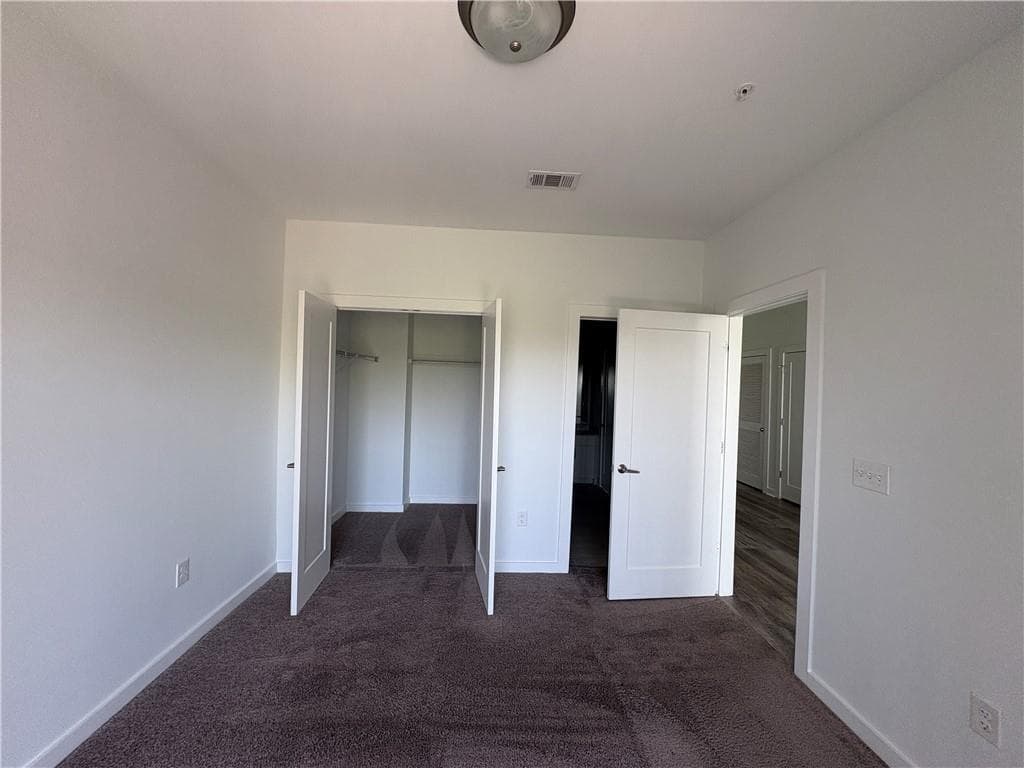 1 bedroom, 1 bathroom, 657 sq ft condominium for sale at 525 Parkway Drive 512, Atlanta, GA 30354 — photo 5