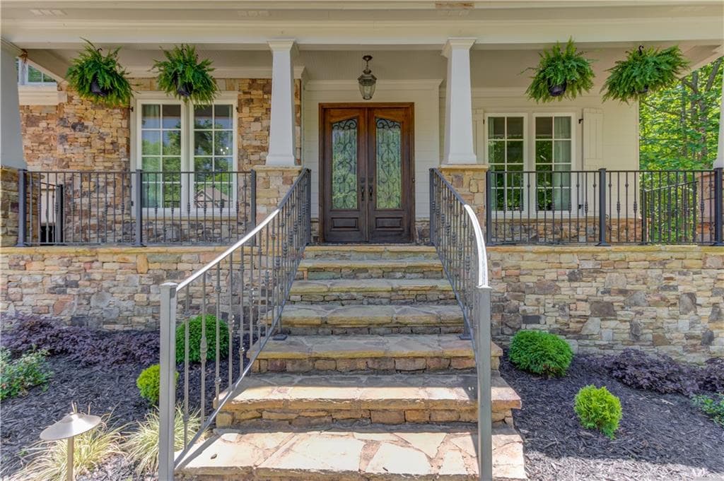 5 bedroom, 5 bathroom, 4,283 sq ft single family residence for sale at 7035 W Mountain Crossing, Cumming, GA 30041 — photo 4