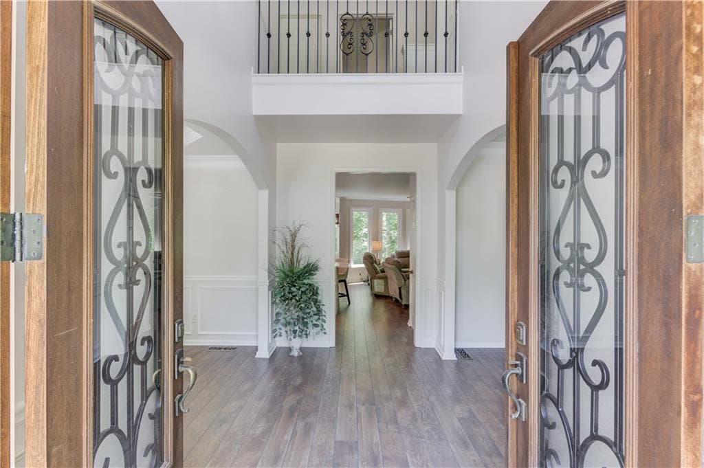 5 bedroom, 5 bathroom, 4,283 sq ft single family residence for sale at 7035 W Mountain Crossing, Cumming, GA 30041 — photo 6