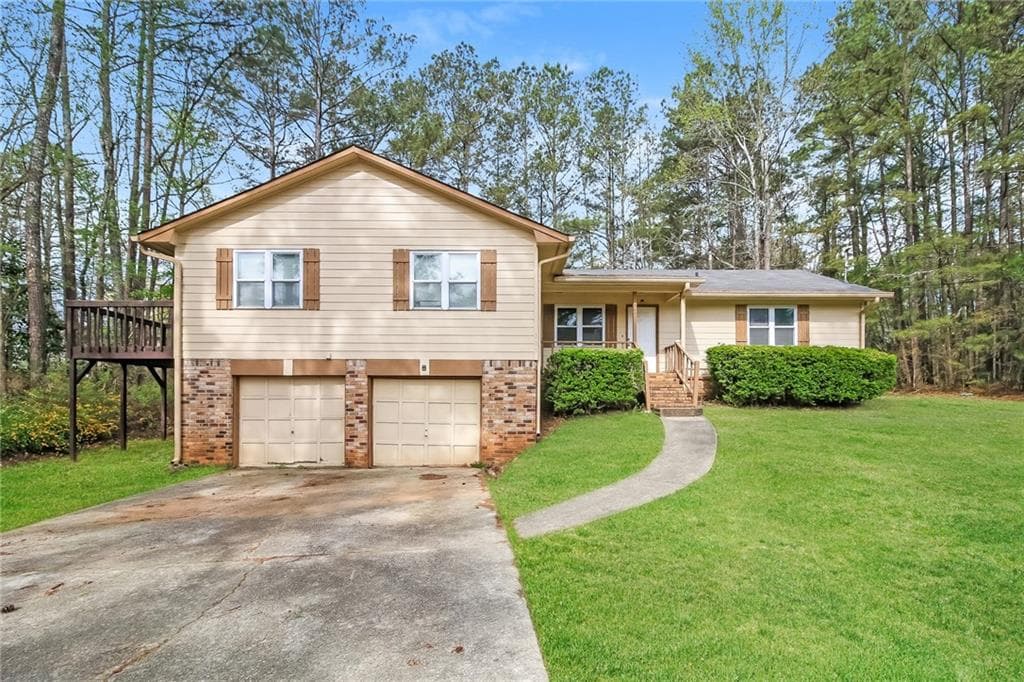 2 bedroom, 1 bathroom, 1,754 sq ft duplex for rent at 307 Hamilton Glenn 305, Stockbridge, GA 30281 for $1,200 a month — photo 1 of 15