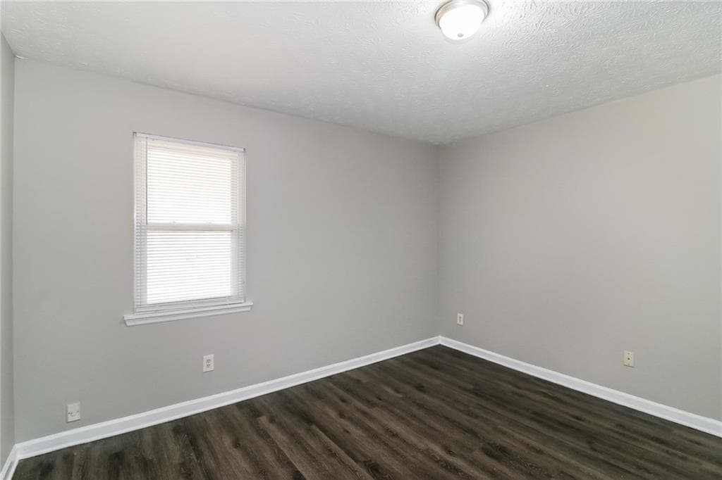 2 bedroom, 1 bathroom, 1,754 sq ft duplex for rent at 307 Hamilton Glenn 305, Stockbridge, GA 30281 for $1,200 a month — photo 9