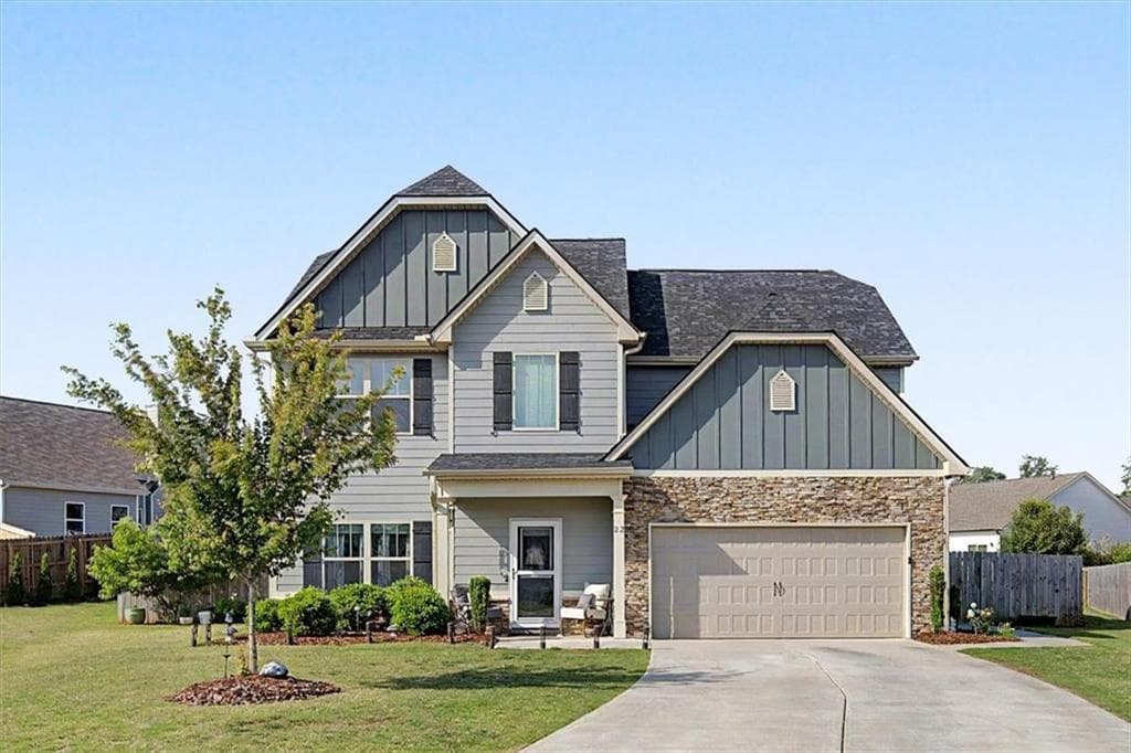 5 bedroom, 3 bathroom, 2,400 sq ft single family residence under contract at 22 Belfield Court, Adairsville, GA 30103