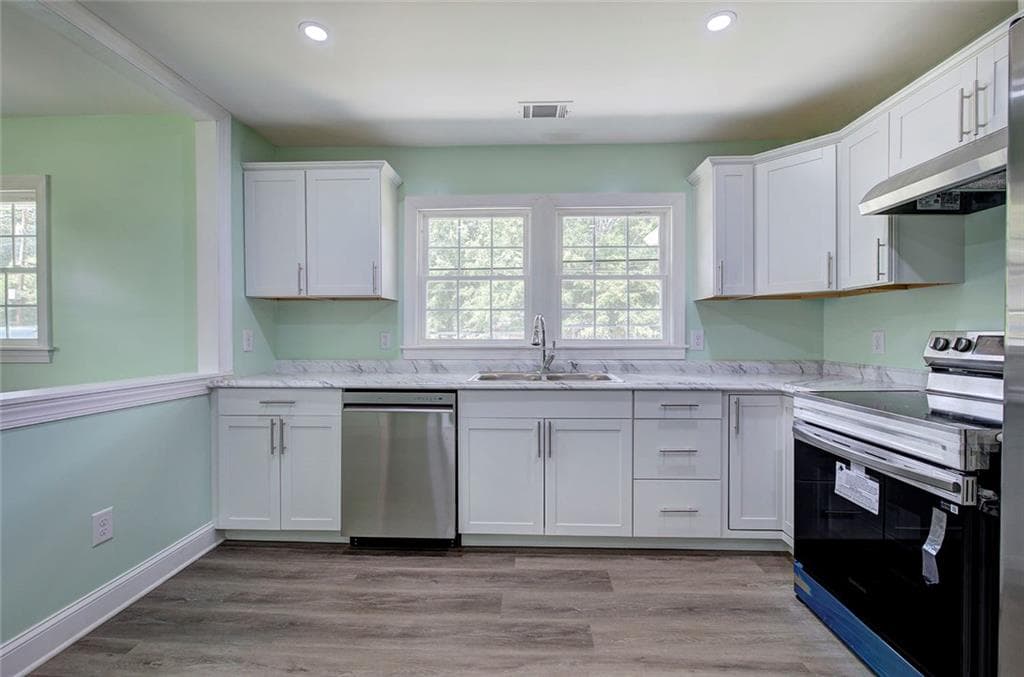 3 bedroom, 2 bathroom, 1,424 sq ft single family residence for sale at 4 Echota Circle, Rome, GA 30165 — photo 8