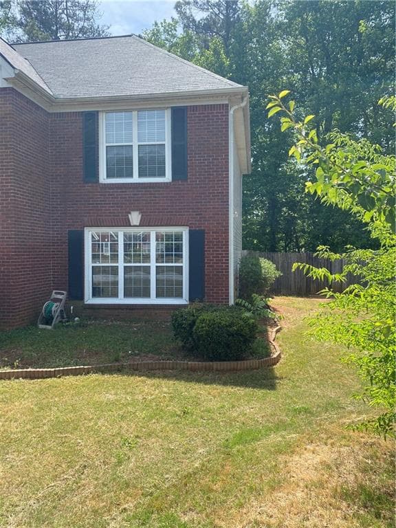4 bedroom, 3 bathroom, 2,572 sq ft single family residence for sale at 725 Cricket Hill Trail, Lawrenceville, GA 30044 — photo 3
