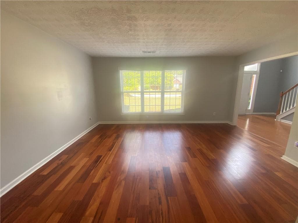 4 bedroom, 3 bathroom, 2,572 sq ft single family residence for sale at 725 Cricket Hill Trail, Lawrenceville, GA 30044 — photo 9