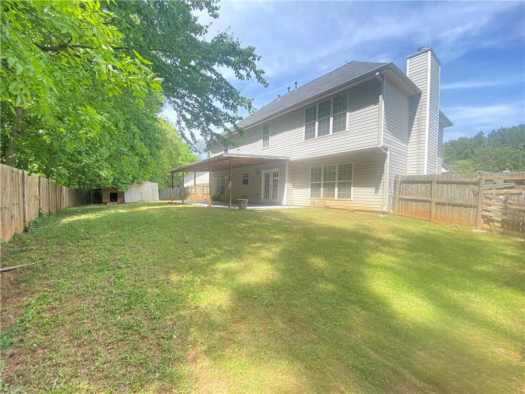 4 bedroom, 3 bathroom, 2,572 sq ft single family residence for sale at 725 Cricket Hill Trail, Lawrenceville, GA 30044 — photo 4