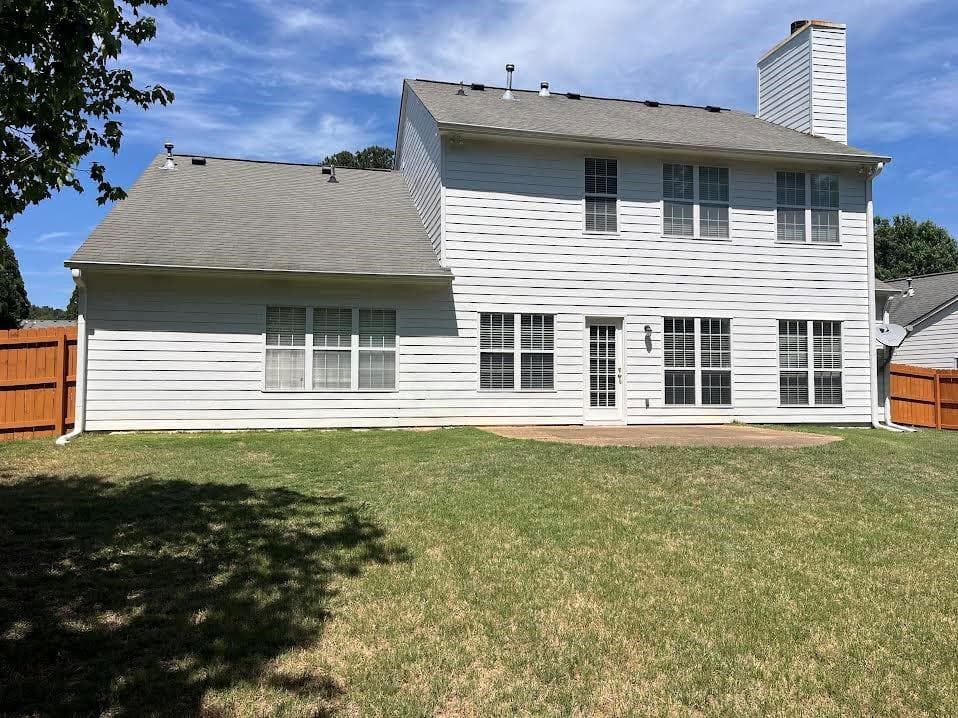 4 bedroom, 3 bathroom, 2,456 sq ft single family residence under contract at 3109 Fieldstone Court, Kennesaw, GA 30152 — photo 3