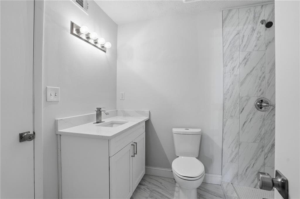 3 bedroom, 2 bathroom, 1,391 sq ft condominium under contract at 2620 Meadowlawn Drive, Marietta, GA 30067 — photo 4