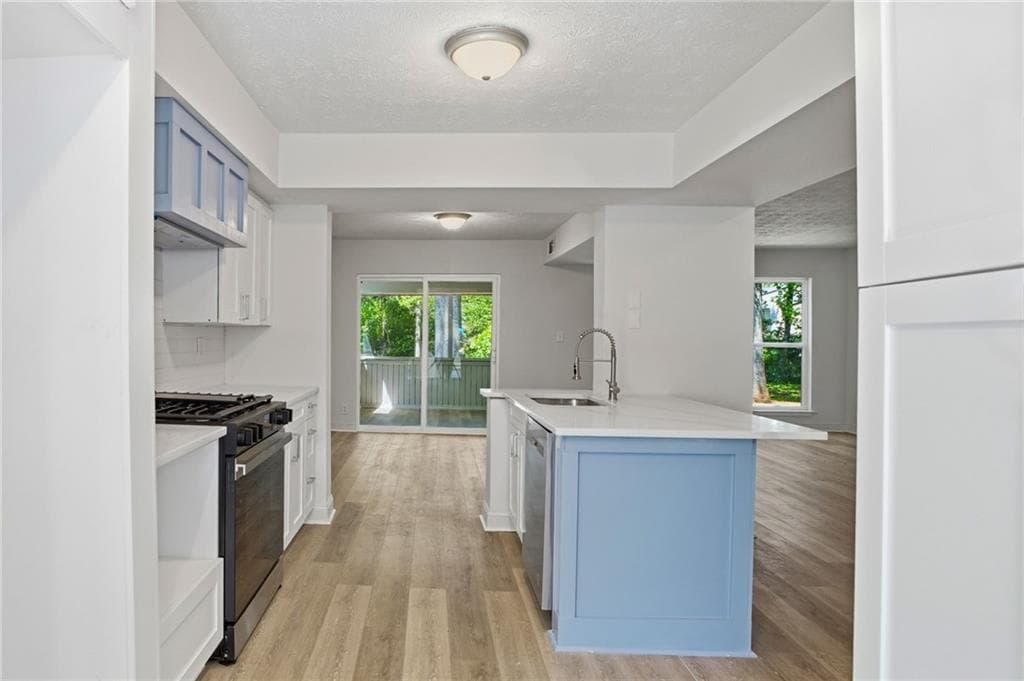 3 bedroom, 2 bathroom, 1,391 sq ft condominium under contract at 2620 Meadowlawn Drive, Marietta, GA 30067 — photo 7