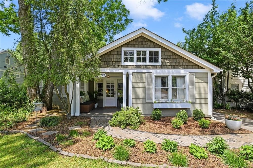 3 bedroom, 2 bathroom, 1,302 sq ft single family residence sold at 1291 Eubanks Avenue, Atlanta, GA 30344