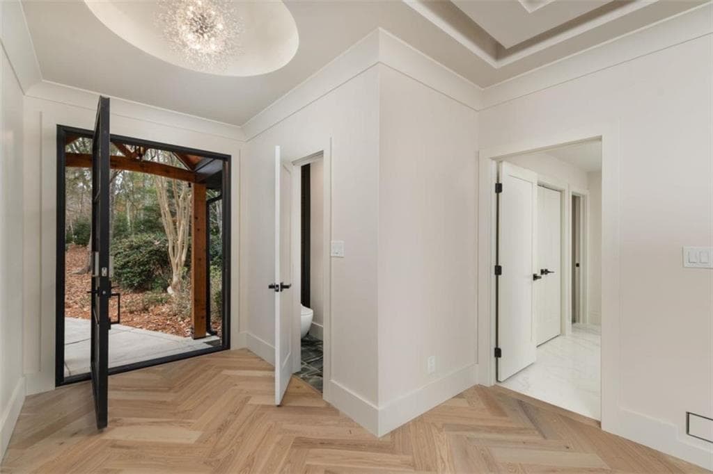 4 bedroom, 5 bathroom, 3,284 sq ft single family residence for sale at 90 Bradford Drive, Eatonton, GA 31024 — photo 8