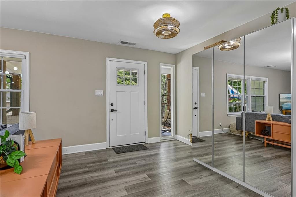 5 bedroom, 4 bathroom, 3,168 sq ft single family residence under contract at 3898 Skidmore Drive, Decatur, GA 30034 — photo 5