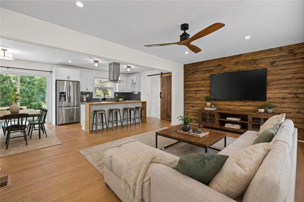 3 bedroom, 2 bathroom, 1,434 sq ft single family residence for sale at 3191 Gay Drive, Decatur, GA 30032 — photo 4