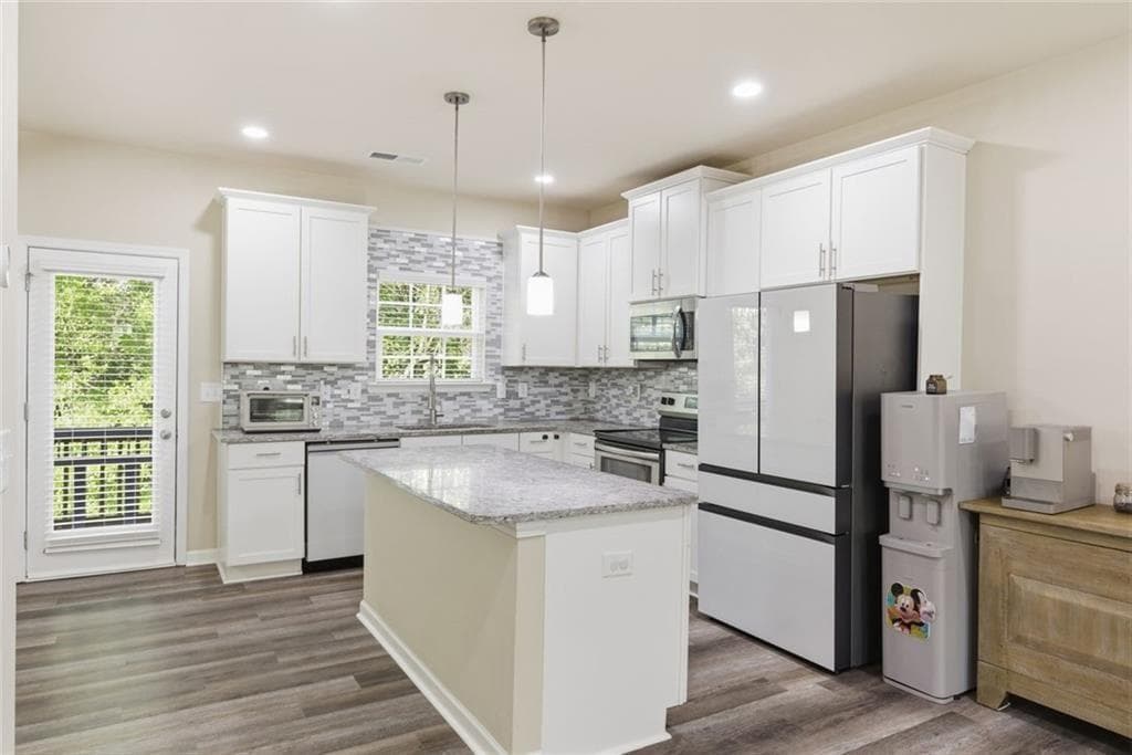 4 bedroom, 4 bathroom, 2,449 sq ft townhouse for sale at 4322 Buford Valley, Buford, GA 30518 — photo 9