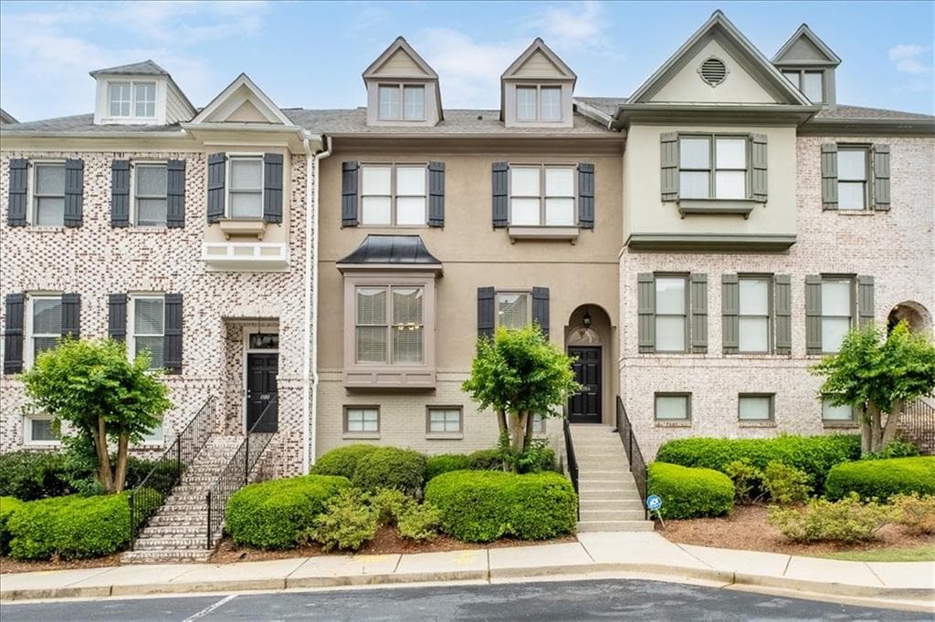 3 bedroom, 3 bathroom, 2,830 sq ft townhouse for sale at 1184 Laurel Place, Smyrna, GA 30080