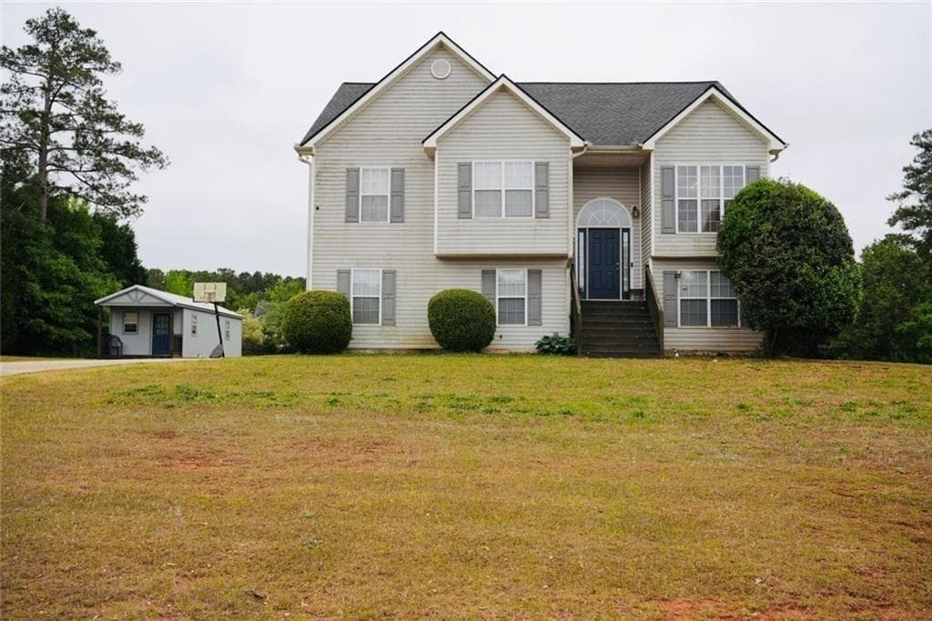5 bedroom, 3 bathroom, 2,225 sq ft single family residence sold at 220 Courtlyn Way, Mcdonough, GA 30252