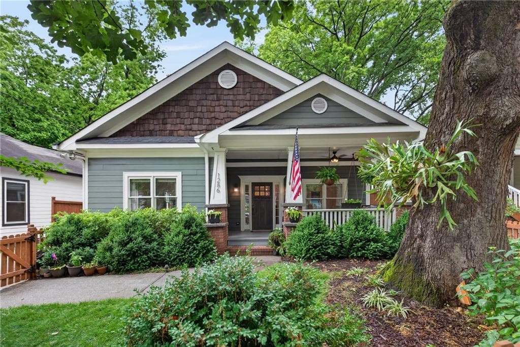 4 bedroom, 3 bathroom, 2,455 sq ft single family residence sold at 1286 Mcpherson Avenue, Atlanta, GA 30316
