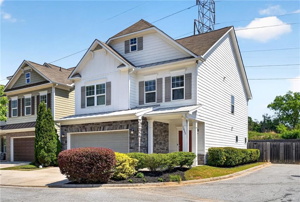3 bedroom, 3 bathroom, 2,049 sq ft single family residence for sale at 1055 Johnson Grove, Atlanta, GA 30318 — photo 2