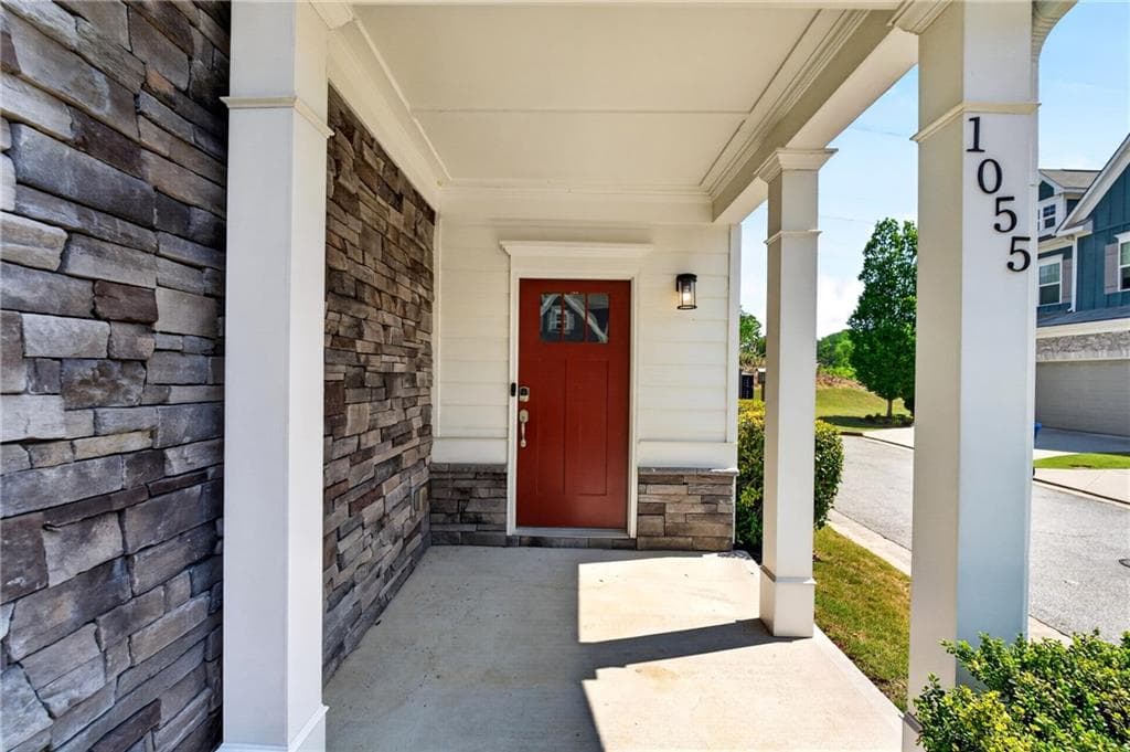 3 bedroom, 3 bathroom, 2,049 sq ft single family residence for sale at 1055 Johnson Grove, Atlanta, GA 30318 — photo 4