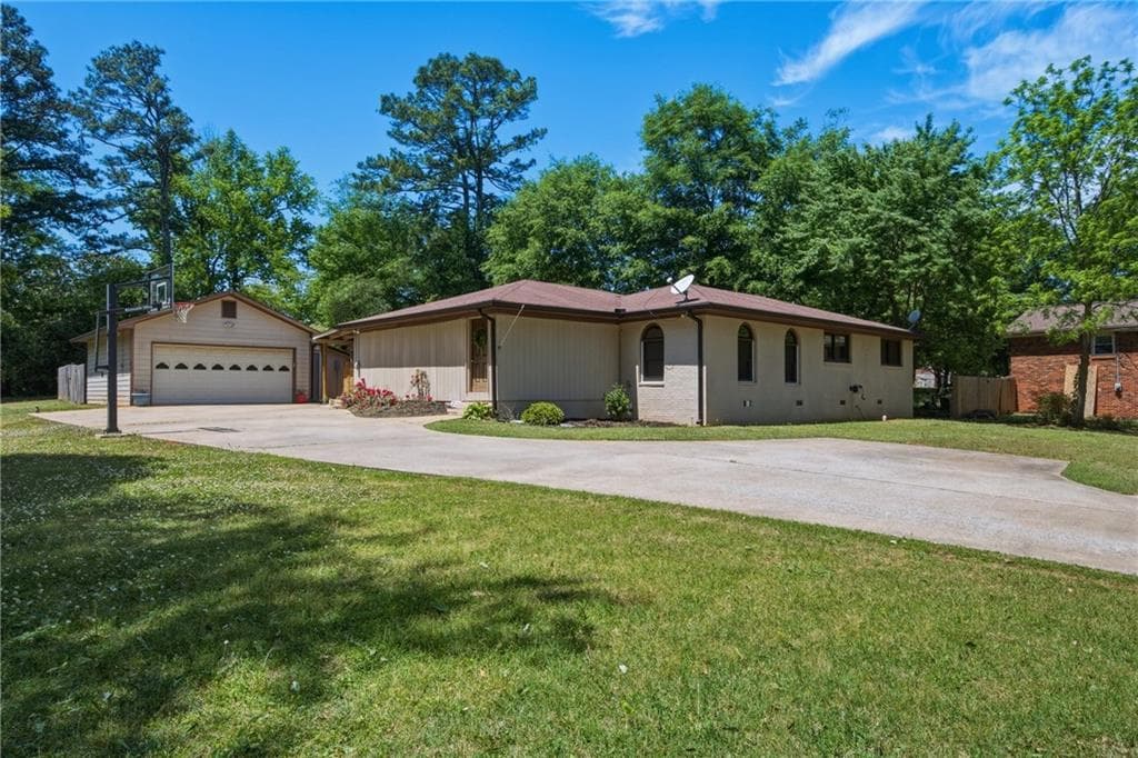 3 bedroom, 3 bathroom, 1,817 sq ft single family residence for sale at 375 Mount Tabor Church Road, Dallas, GA 30157 — photo 2
