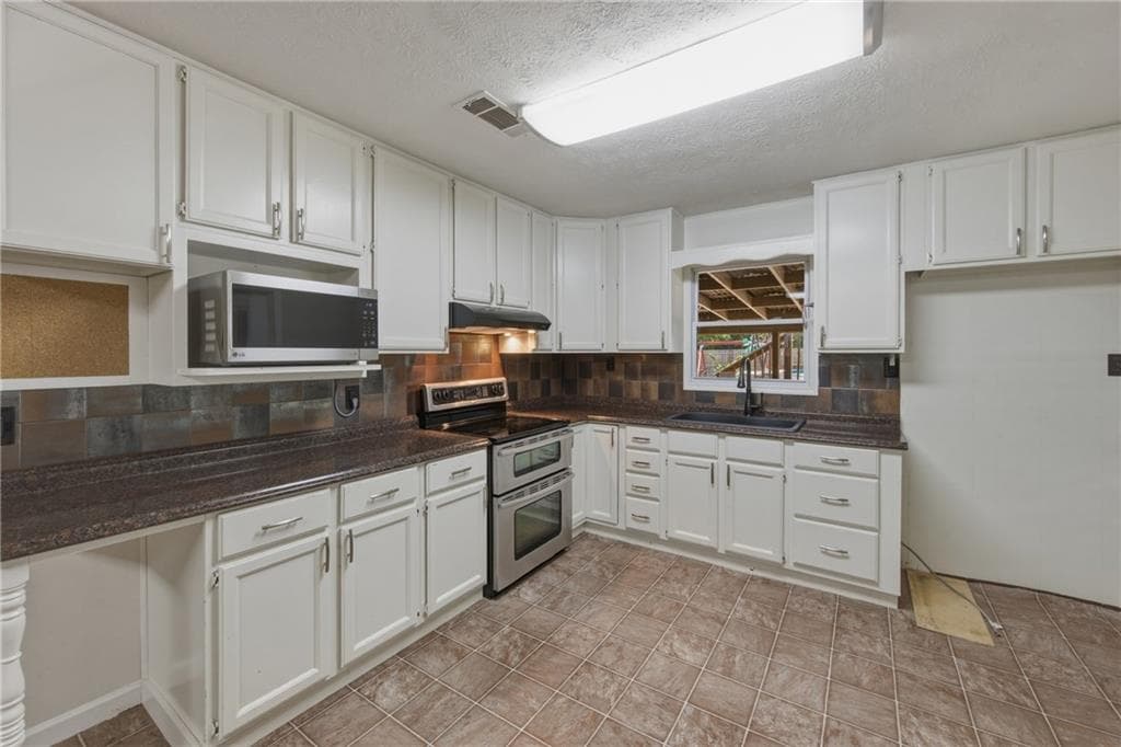 3 bedroom, 3 bathroom, 1,817 sq ft single family residence for sale at 375 Mount Tabor Church Road, Dallas, GA 30157 — photo 9