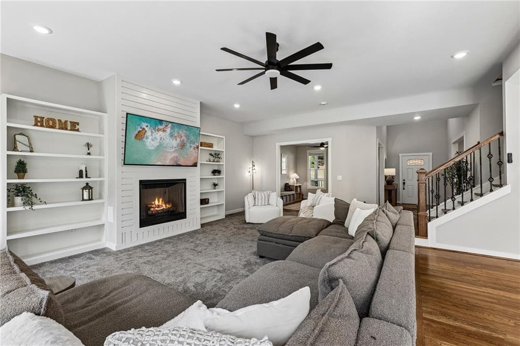 6 bedroom, 5 bathroom, 5,000 sq ft single family residence under contract at 4214 Quail Creek Drive, Flowery Branch, GA 30542 — photo 7