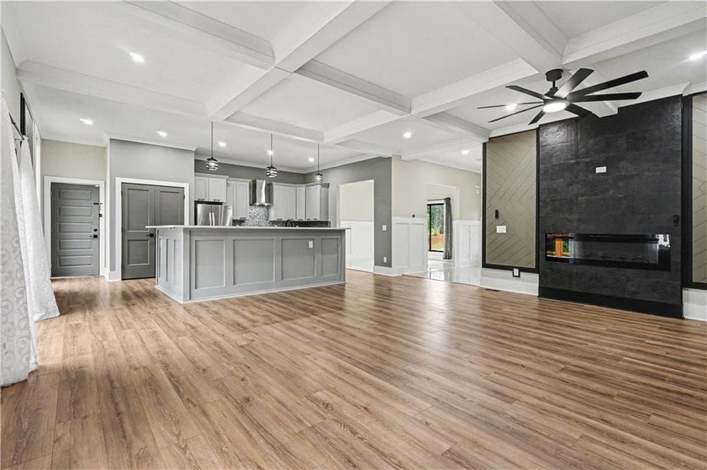 4 bedroom, 4 bathroom, 3,270 sq ft single family residence under contract at 1705 Littlebrook Court, Loganville, GA 30052 — photo 8