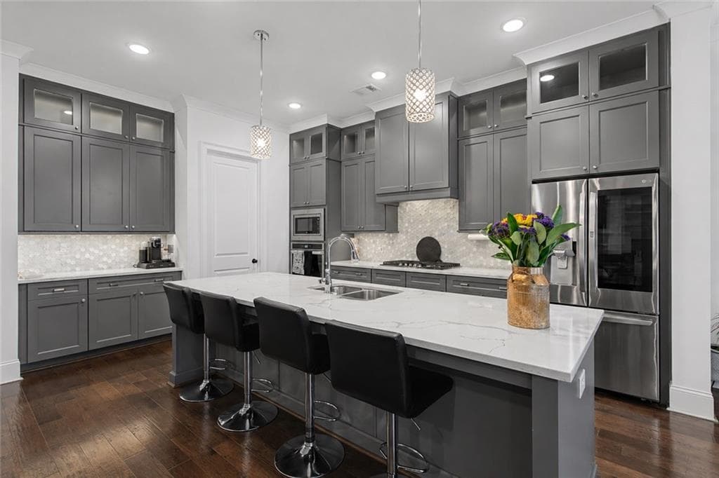 3 bedroom, 3 bathroom, 2,876 sq ft townhouse for sale at 605 Stone Field Run, Marietta, GA 30060 — photo 2