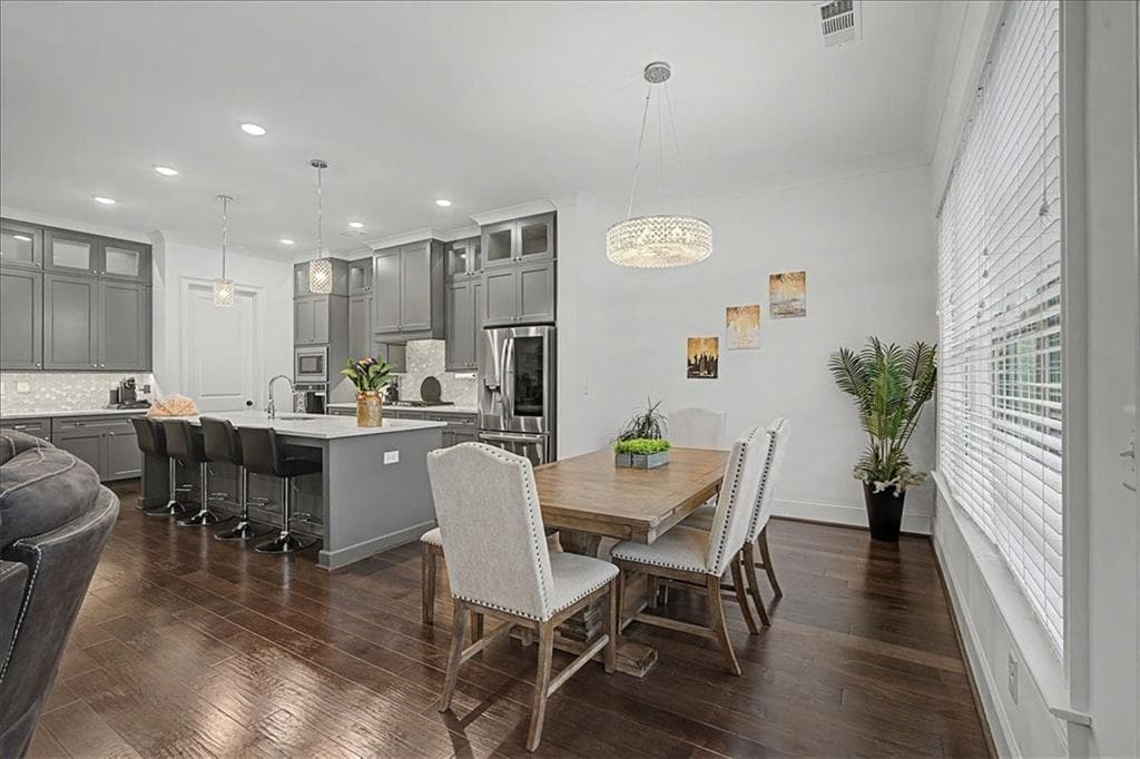 3 bedroom, 3 bathroom, 2,876 sq ft townhouse for sale at 605 Stone Field Run, Marietta, GA 30060 — photo 3