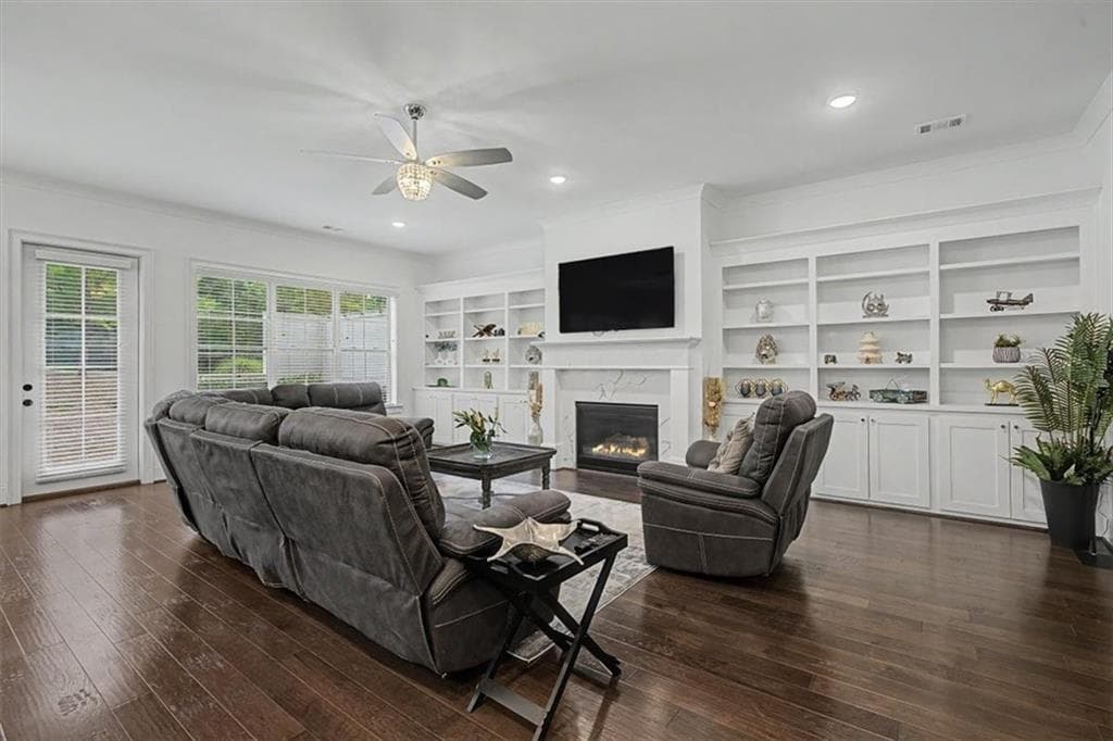 3 bedroom, 3 bathroom, 2,876 sq ft townhouse for sale at 605 Stone Field Run, Marietta, GA 30060 — photo 4