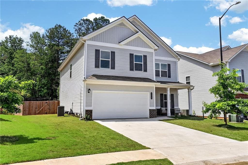 4 bedroom, 3 bathroom, 2,668 sq ft single family residence for sale at 229 Sycamore Drive, Calhoun, GA 30701 — photo 2