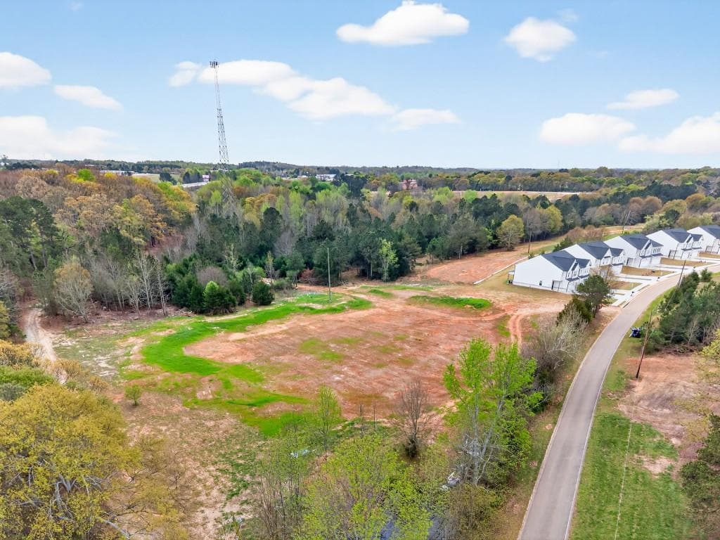 unimproved land for sale at 696 530 Madison Street, Commerce, GA 30529 — photo 3