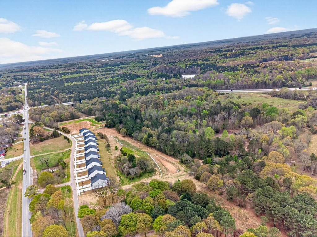 unimproved land for sale at 696 530 Madison Street, Commerce, GA 30529 — photo 7