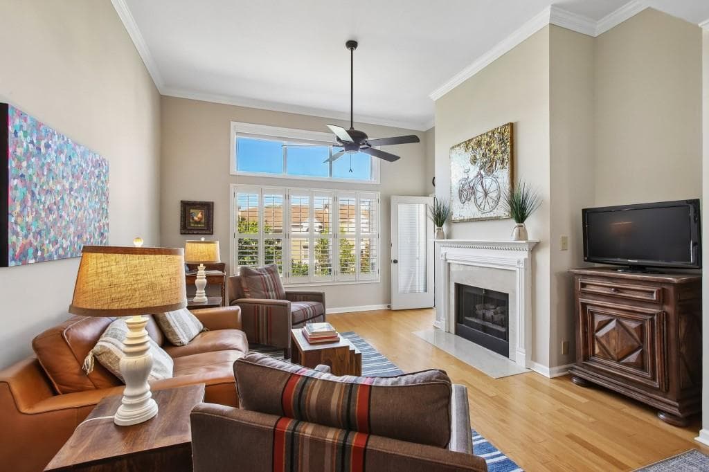 1 bedroom, 1 bathroom, 820 sq ft condominium for sale at 2512 River Green Drive, Atlanta, GA 30327 — photo 4
